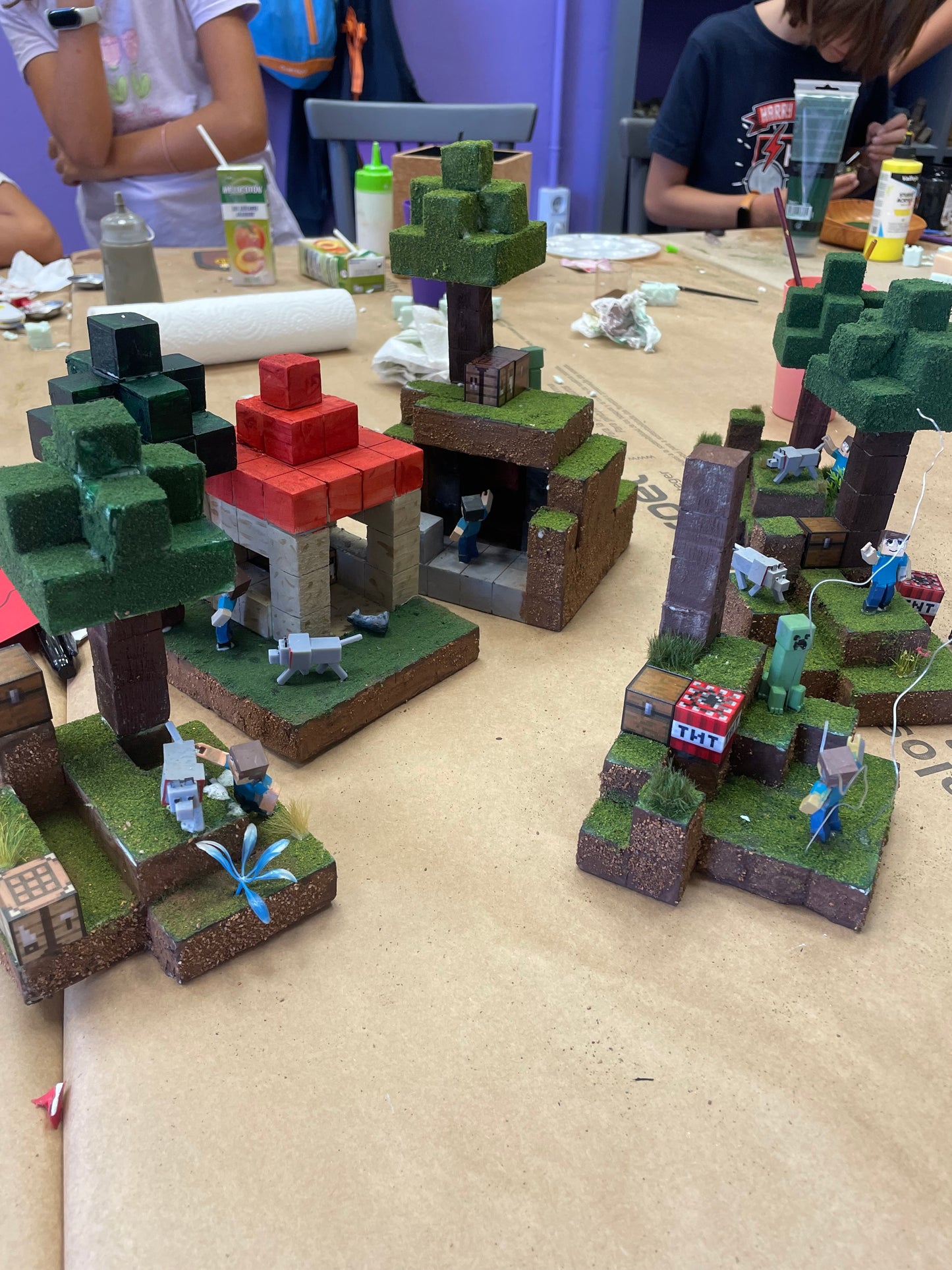 Taller infantil: diorama de Minecraft DOMINGO 30 NOVIEMBRE