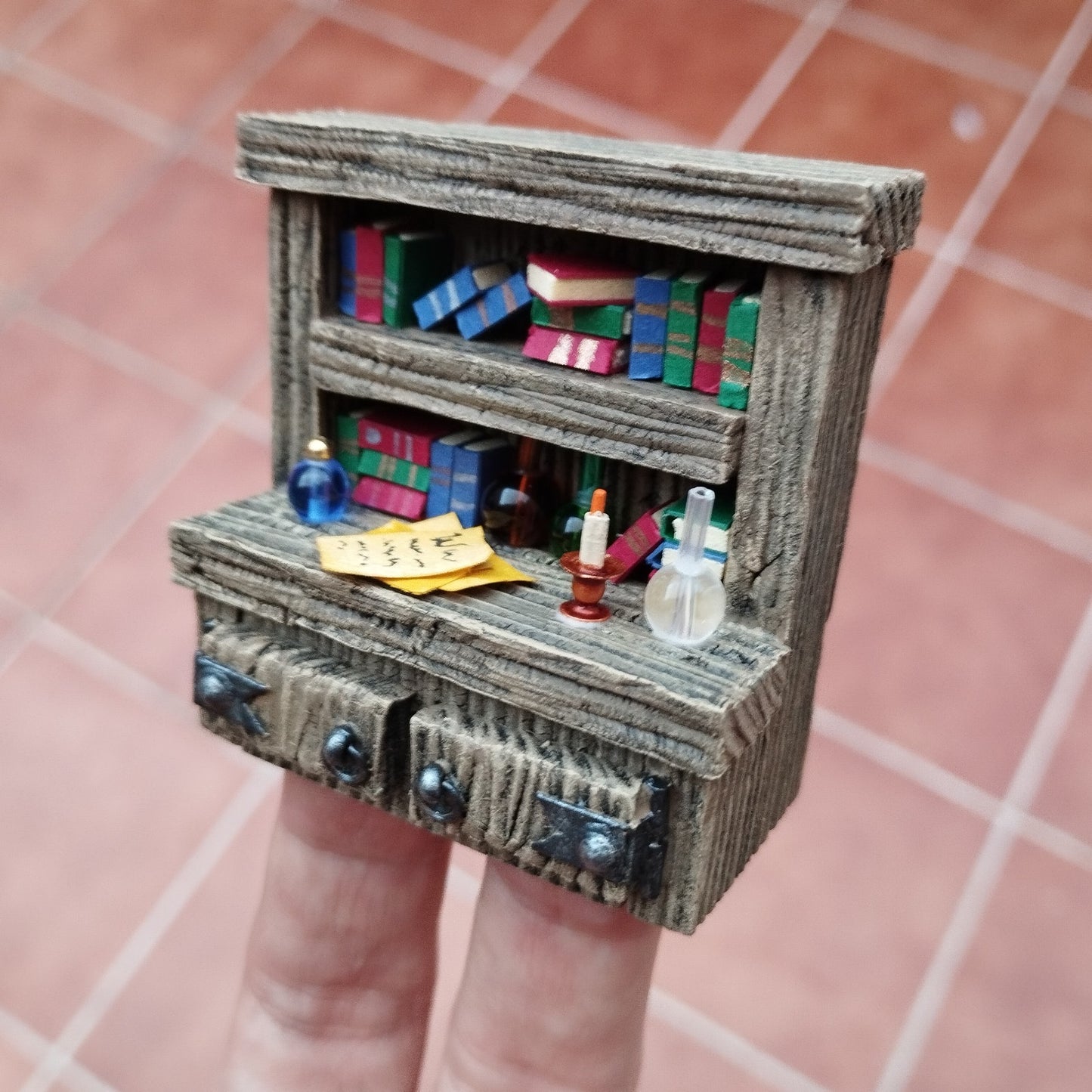 Taller de escenografía para juegos de mesa: librería SÁBADO 13 DE DICIEMBRE