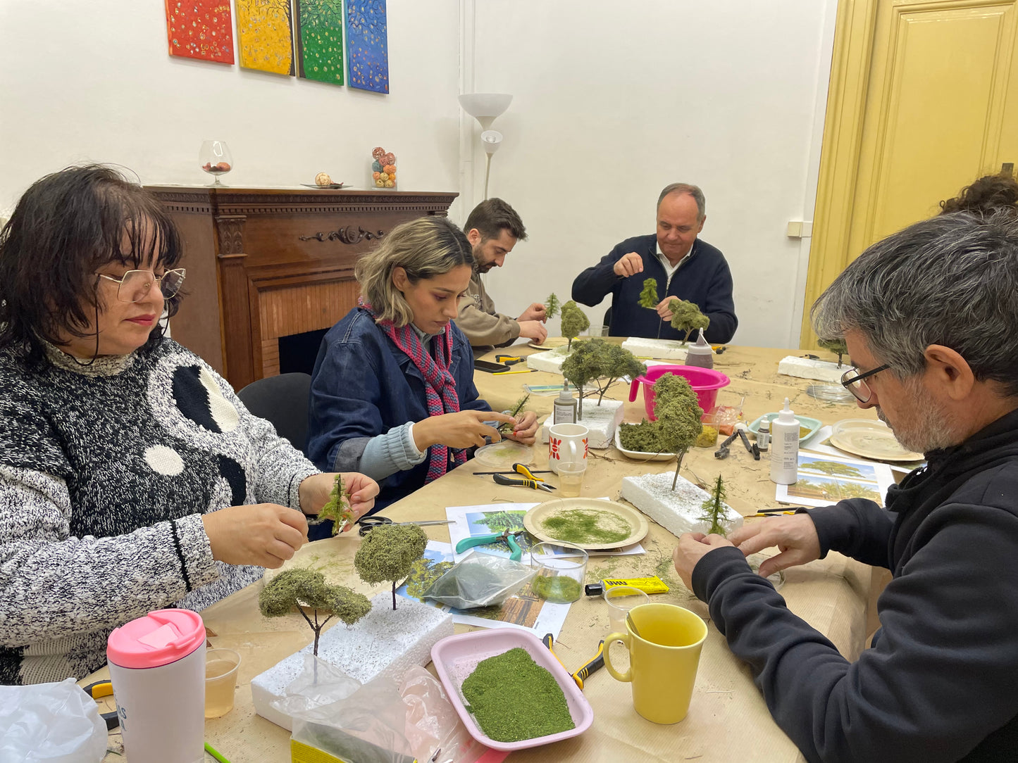 Taller de vegetación y árboles en miniatura